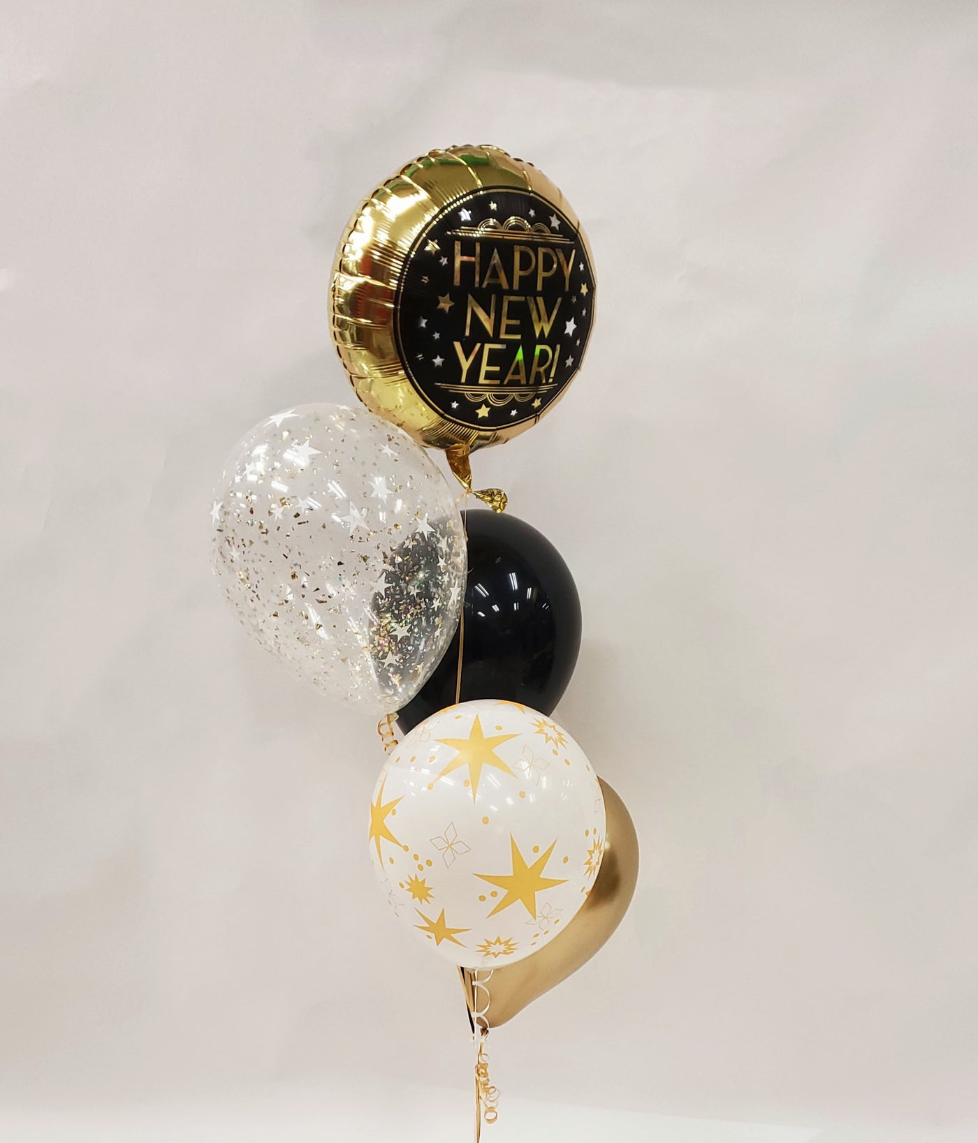 Vintage New Years 5pc Balloon Bouquet